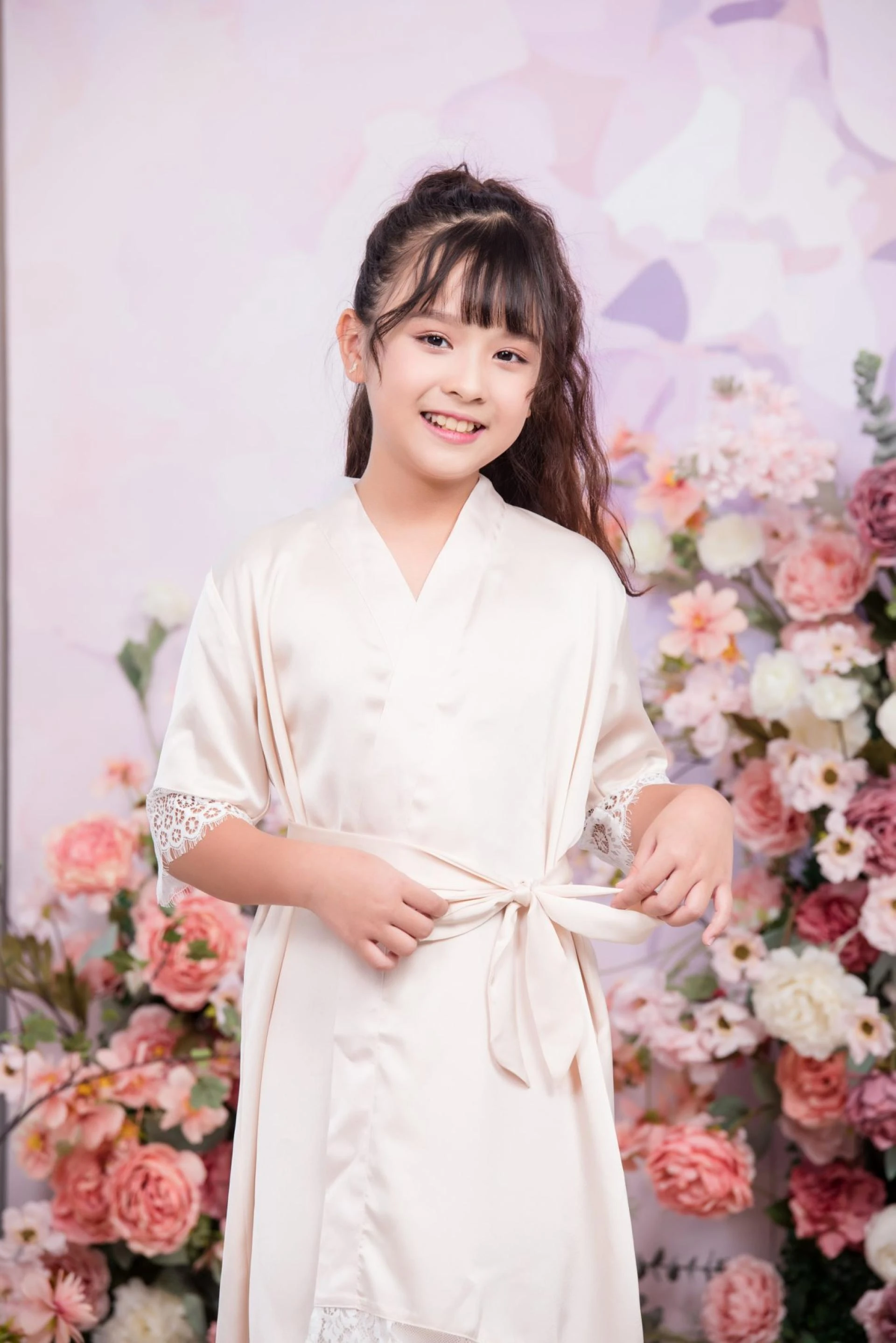 A Guide to Choosing the Perfect Flower Girl Dress: Style, Fit & Trends