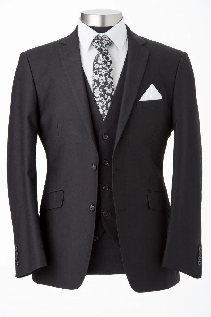 The Ultimate Guide to Suits in Melbourne: Style, Quality & Value