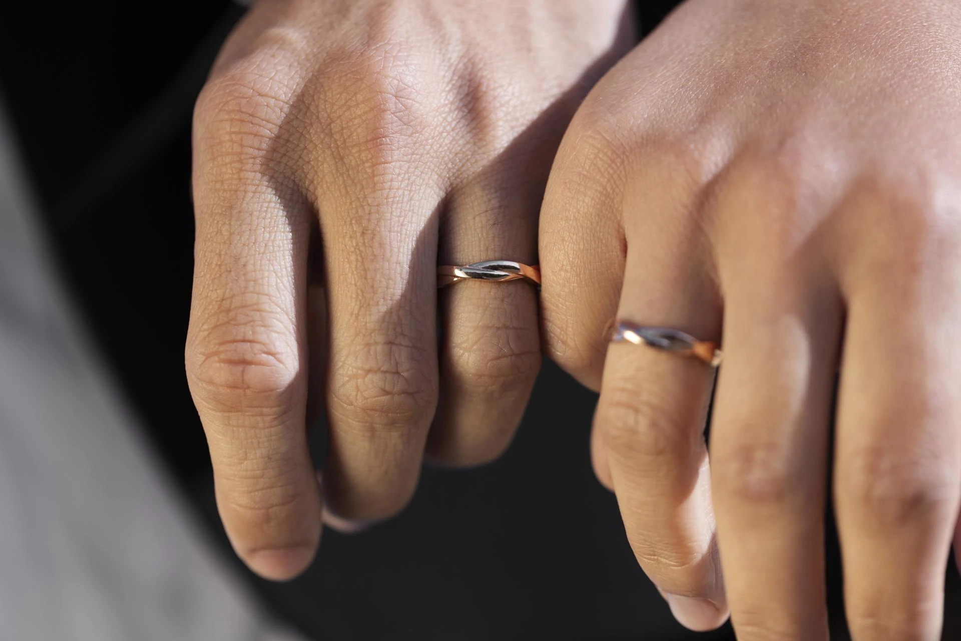 Significance of Engagement Ring and Wedding Band in a Relationship