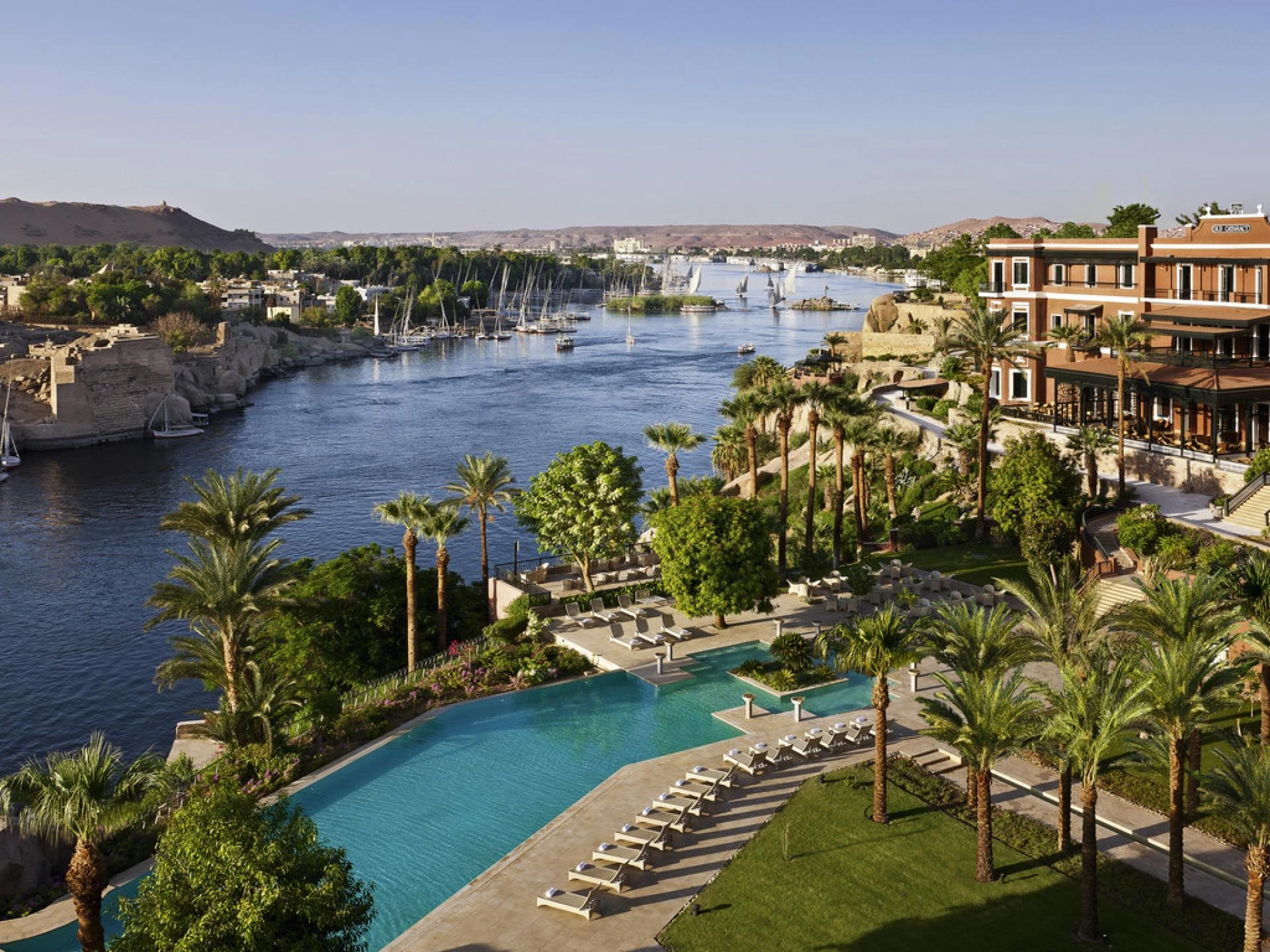 Top 10 Luxury Hotels and Resorts in Egypt for a Dream Vacation