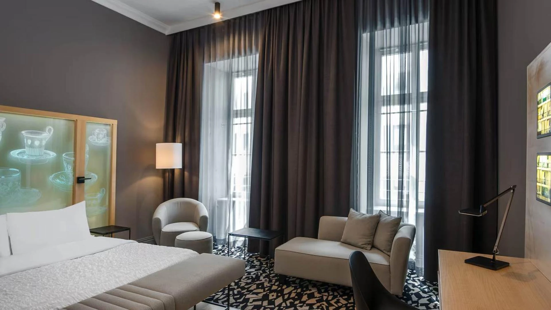 Dubai Curtains: The Perfect Finishing Touch to Make Any House More Stylish, Comfortable, and Private