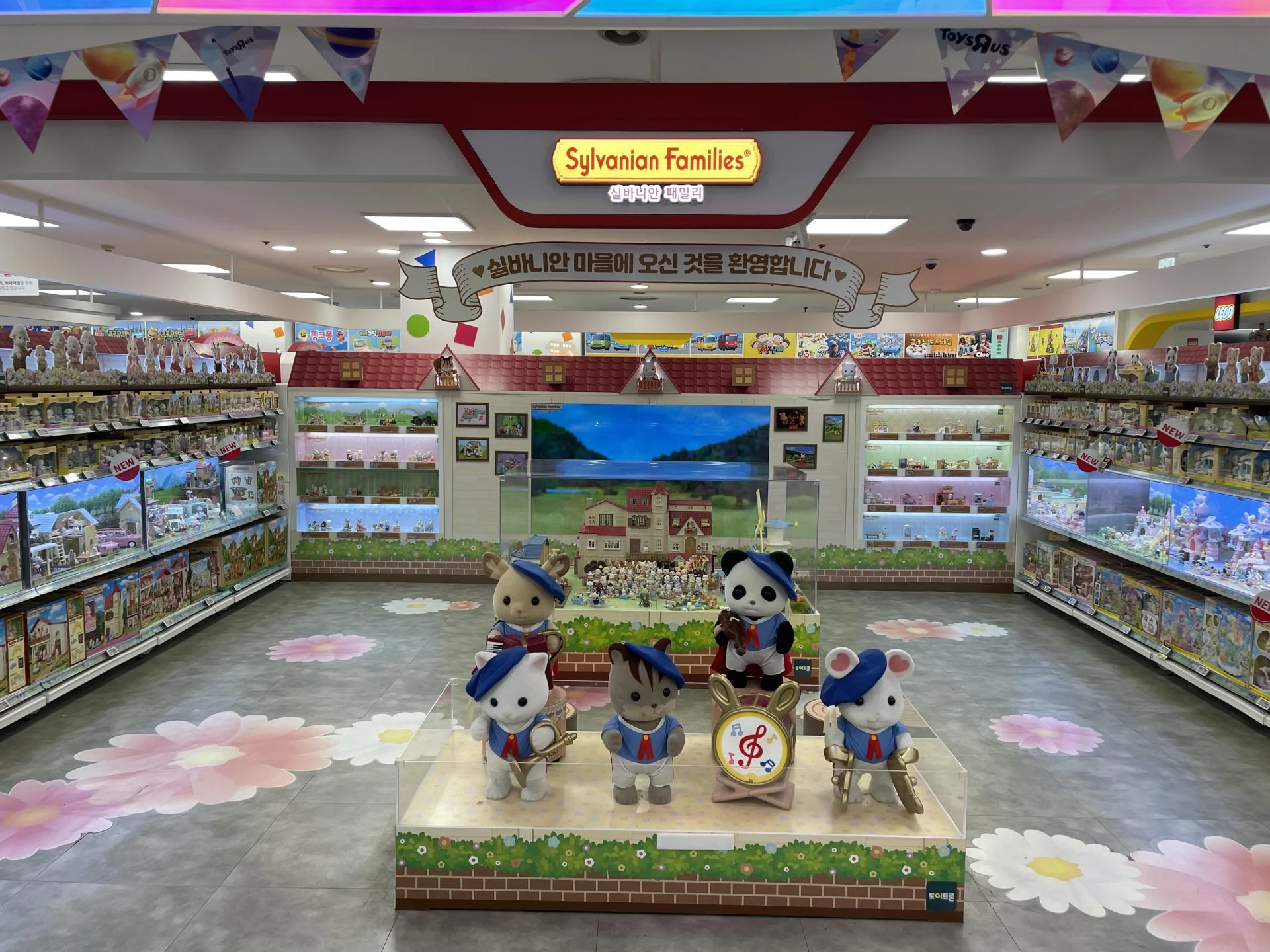 What and Where to Buy in Seoul: A First-Time Visitor’s Shopping List