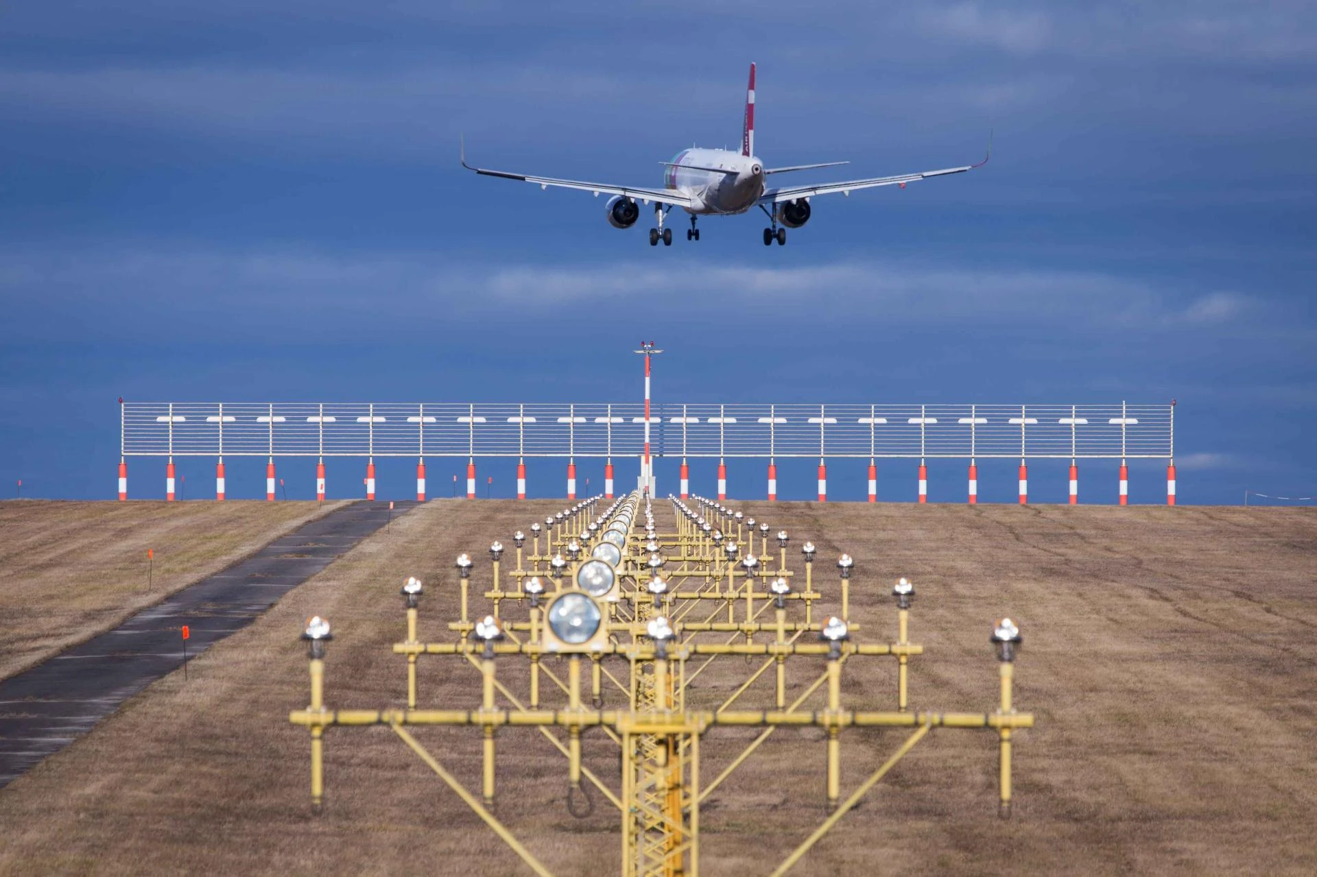 Instrument Landing Systems (ILS): Guiding Aircraft to Precision Landings