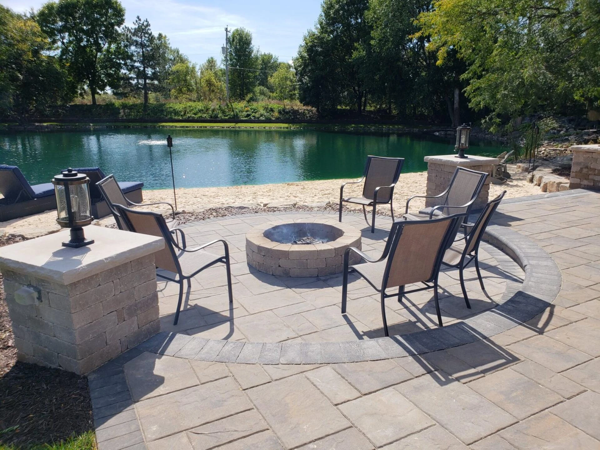 How To Design Stunning Landscapes for All Four Seasons?
