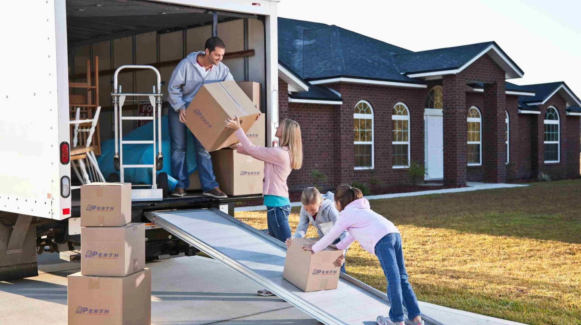 Your Complete Guide to Removalists in Perth: Local, Interstate & Office Moves