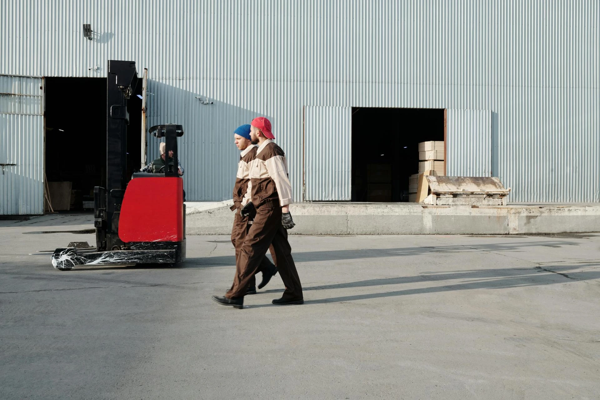 Forklift in Adelaide: Why Should You Choose the Best for Your Business Needs?