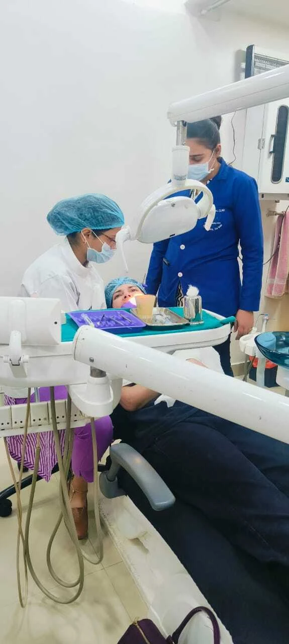 Smile Transformation 2025: Why Choosing the Right Dentist in Lucknow Matters More Than Ever