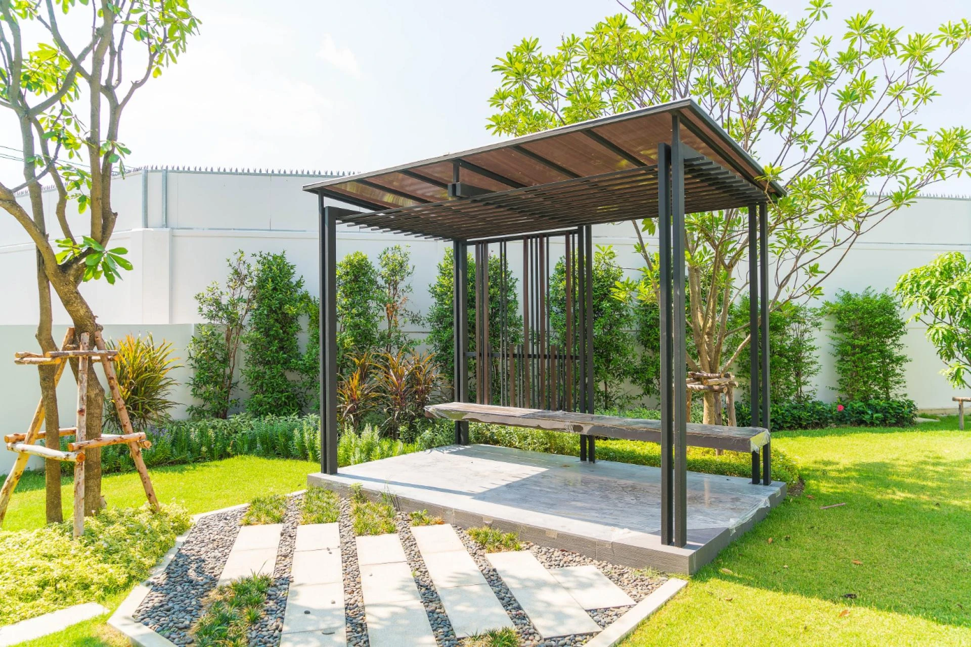 How to Choose the Right Contractor for Your Operable Pergolas System in Fort Worth