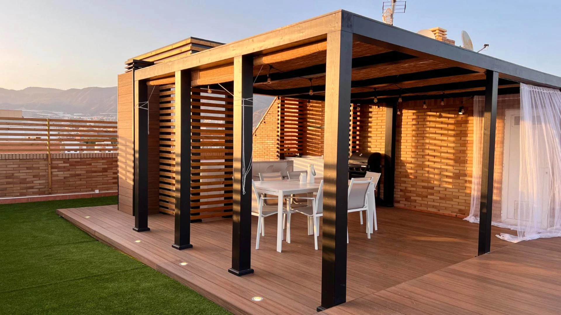 How to Choose the Right Contractor for Your Operable Pergolas System in Fort Worth