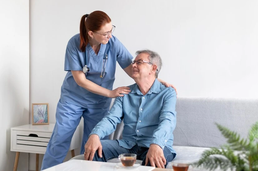 How Nursing Care Services Support Patients with Chronic Illnesses