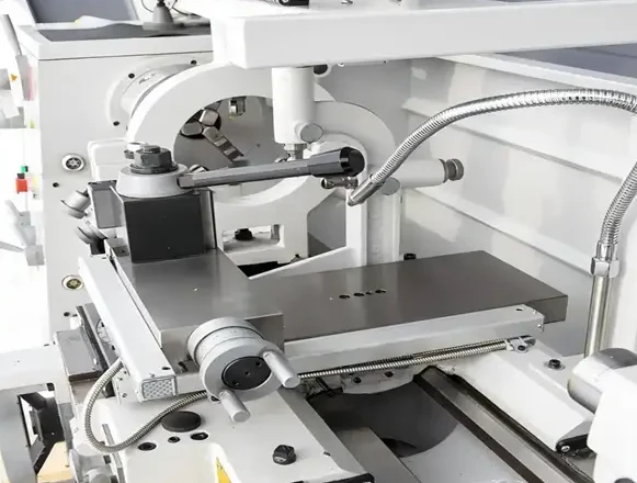 Engine Lathe Machine