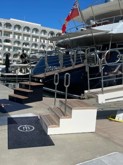 Reliable Yacht Repairs in Mallorca with the Perfect Swim Ladder Solution