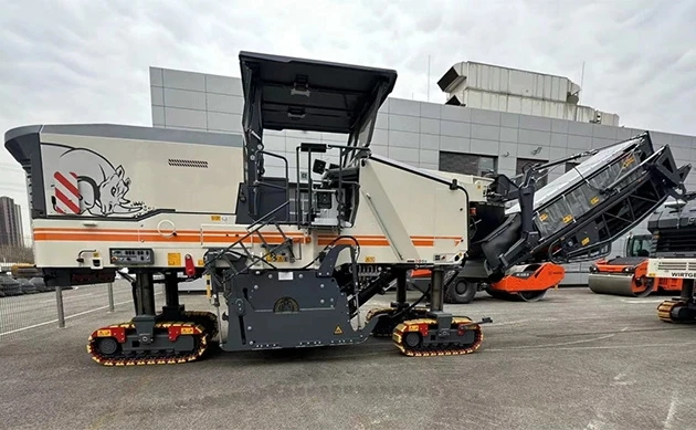 COLD MILLING MACHINE