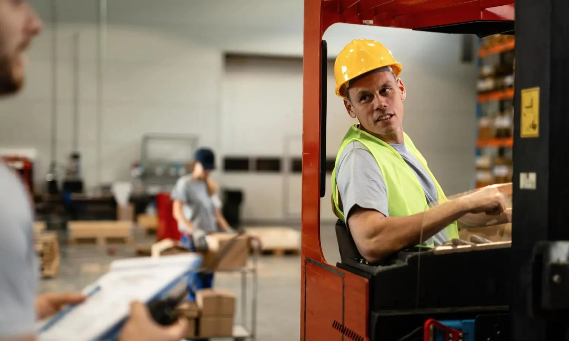 The Role of MEWPs in Warehouse Operations