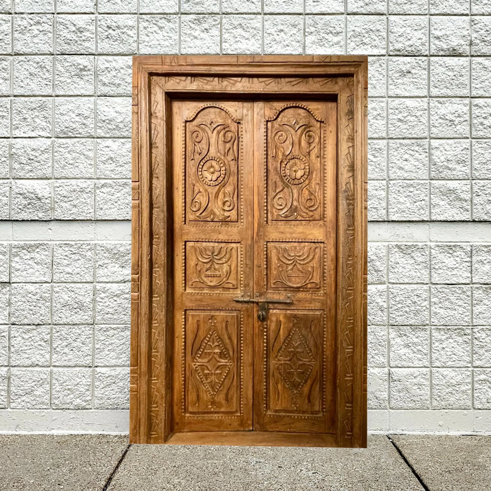 Rustic Farmhouse Aesthetic with Old Doors