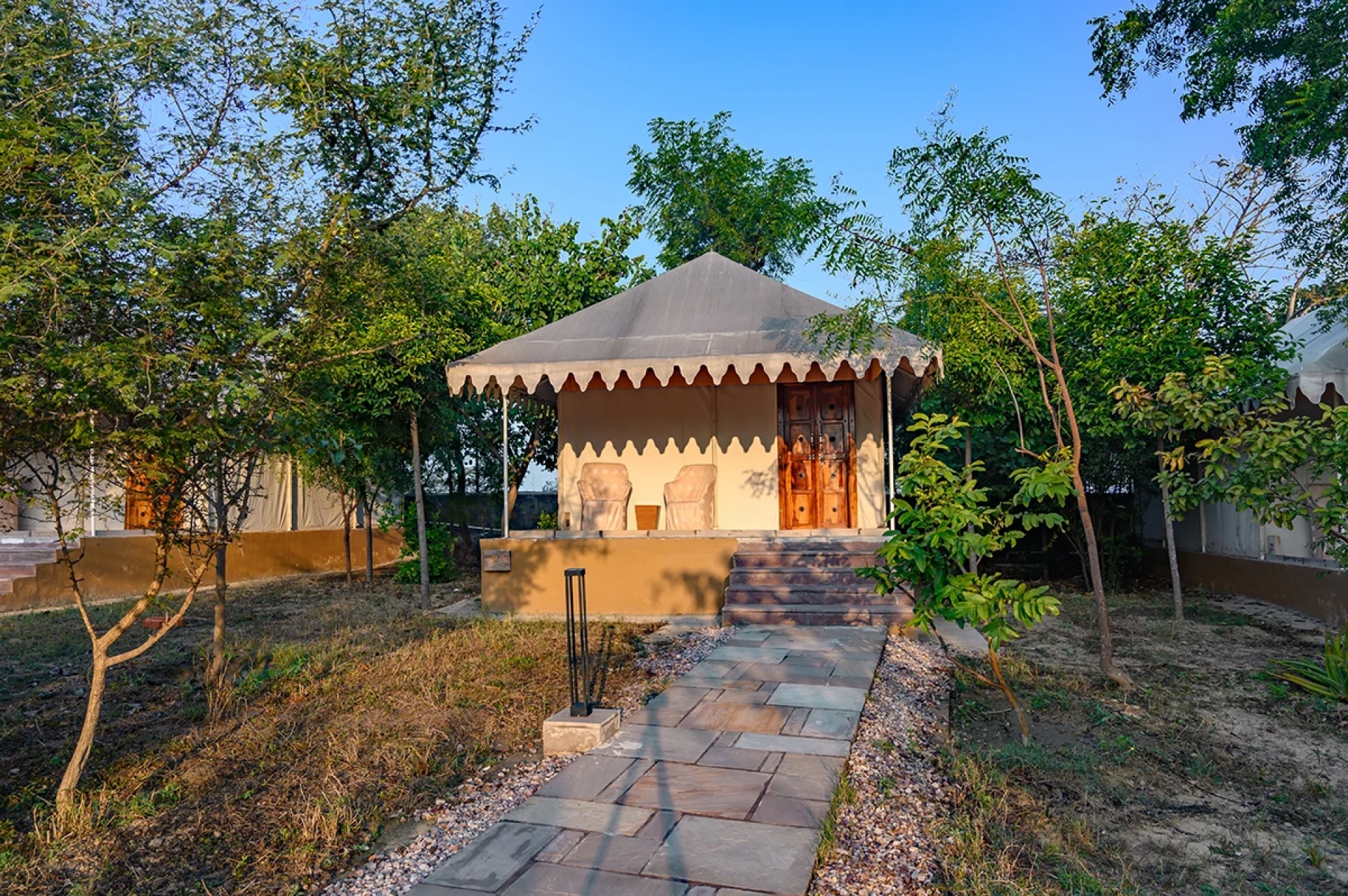 A Practical Guide to Choosing a Resort in Sariska