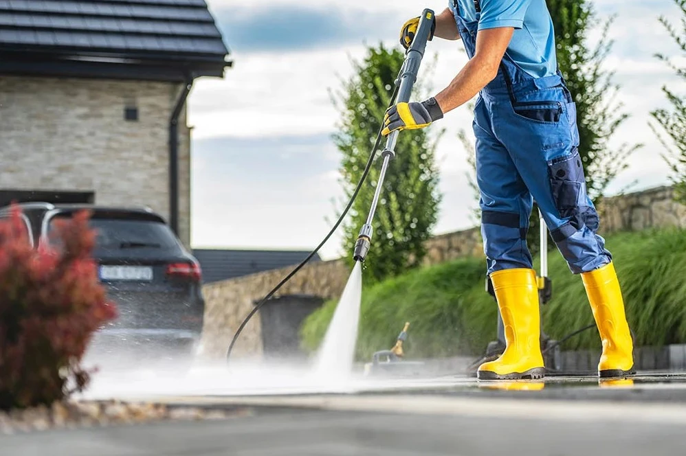 Why Power Washing is the Future of Cleaning