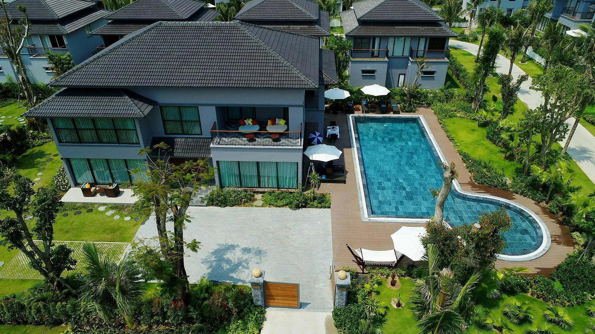 Case Study: Building a $5M+ Luxury Home in California – Costs & Timeline
