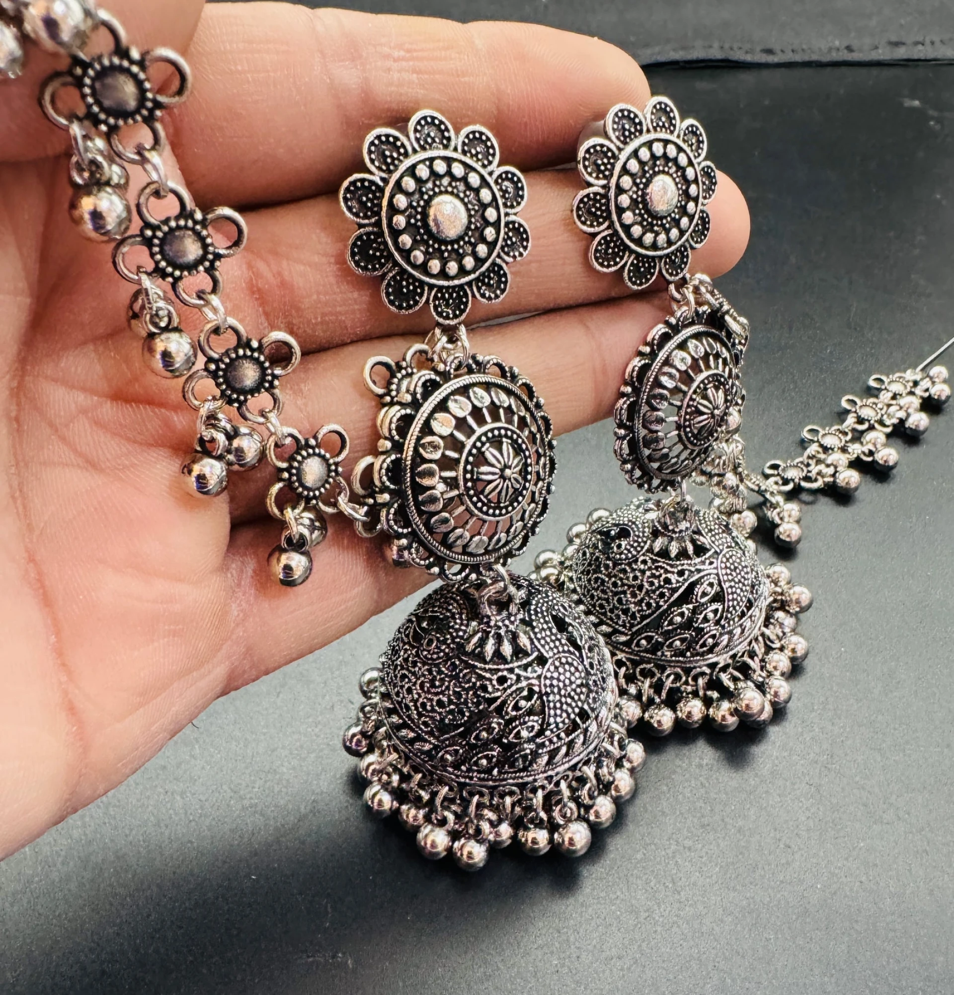 Trendy Designs to Buy Earrings Online NZ This Season