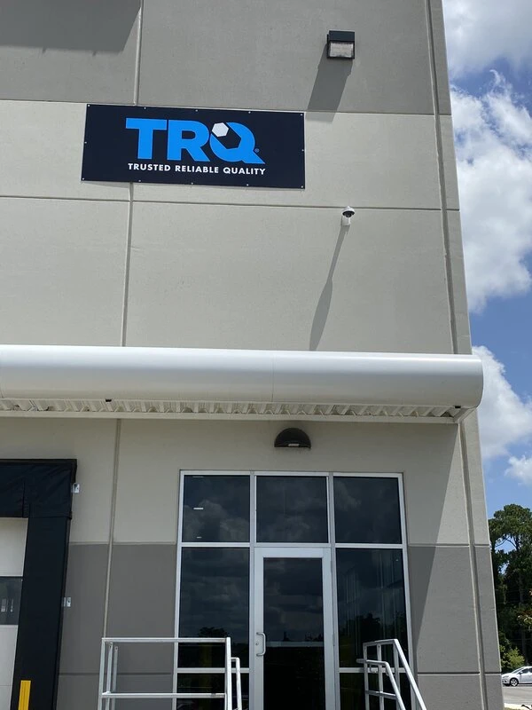 Storefront and Office Outdoor Signs That Actually Make an Impact