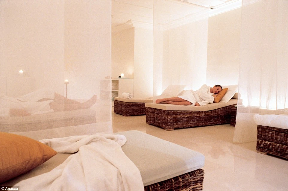 Discover the Art of Blending Luxury Holidays with Cheap Malta Holidays