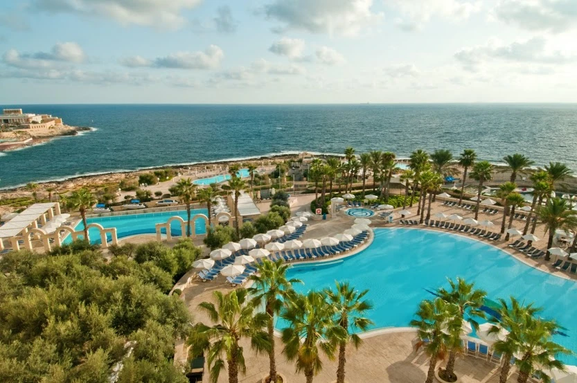 Discover the Art of Blending Luxury Holidays with Cheap Malta Holidays