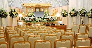 What to Look for in Funeral Homes Near Me: 5 Questions Every Family Should Ask