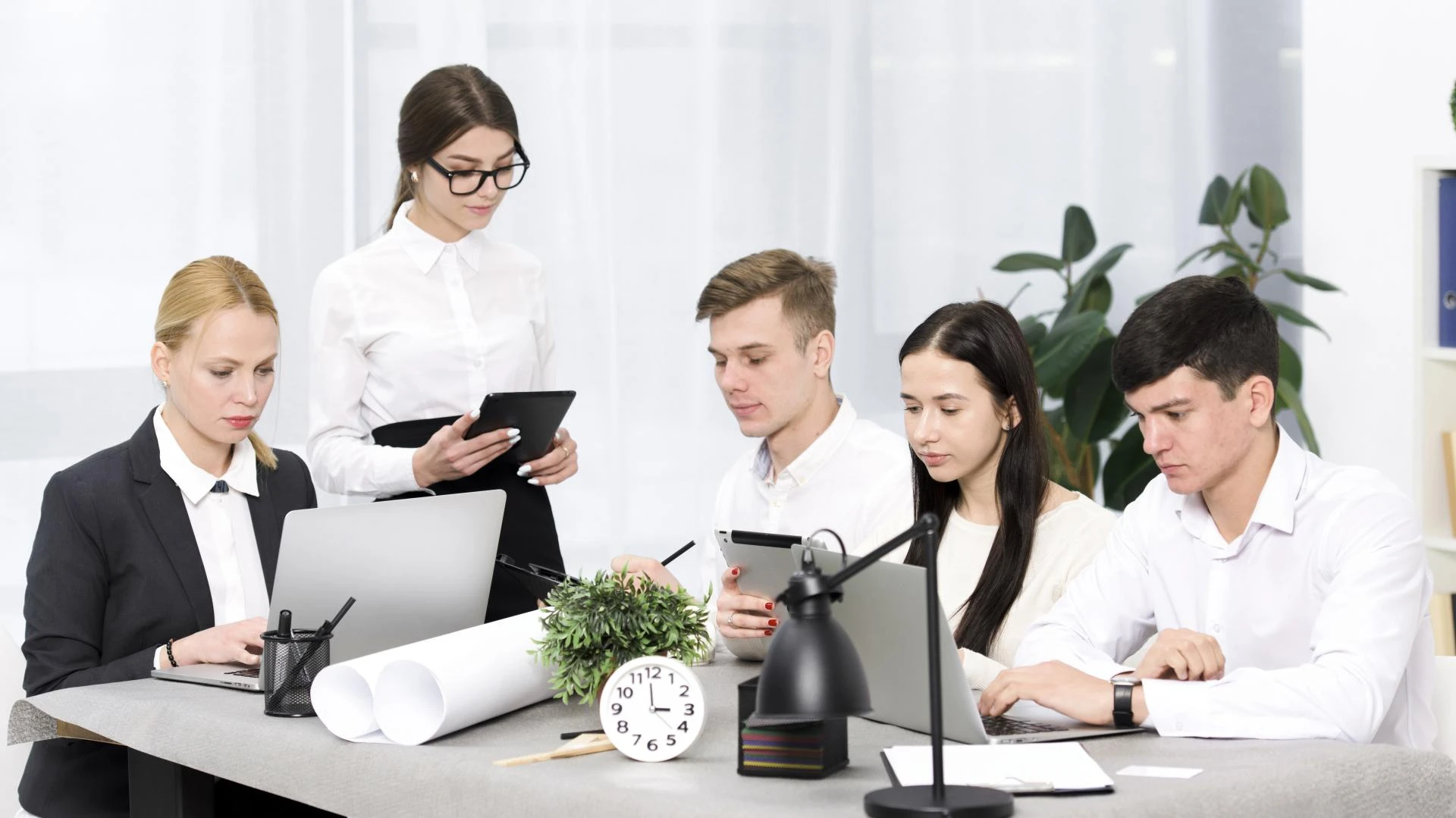 Top Reasons to Switch to Microsoft Business Central from Legacy ERP Systems