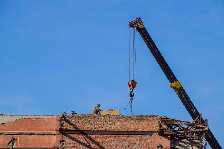 Trusted Building Materials Lifting Service in CA – Affordable Excellence