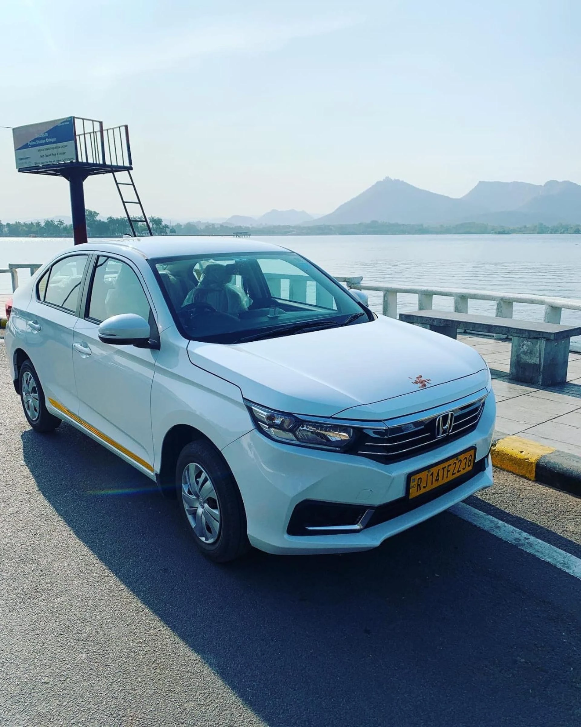 Redefining Comfort: Car Rental in Jaipur with Driver