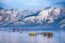 Top Places to Visit in Kashmir: A Complete Kashmir Tour Guide