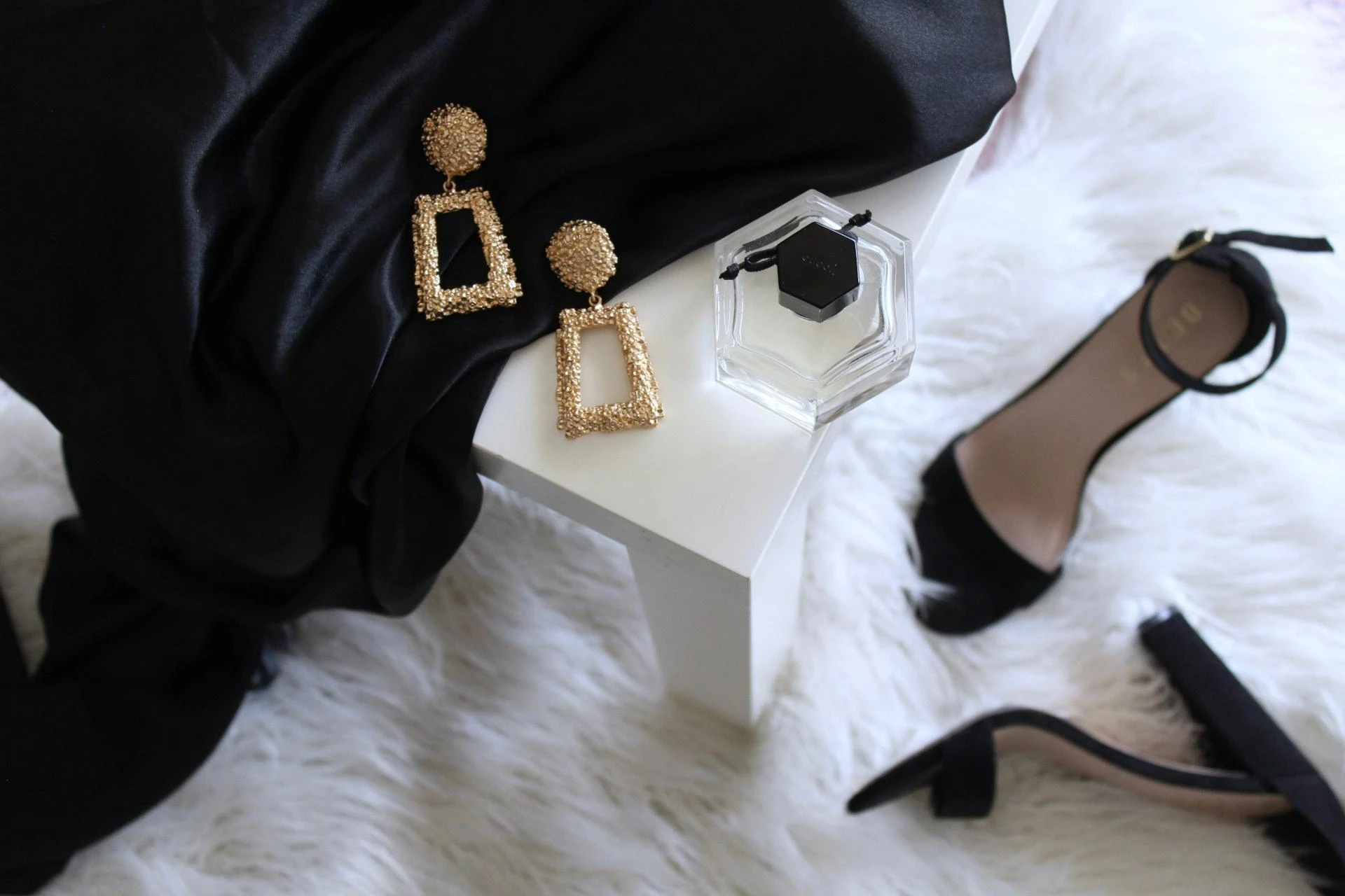 Why Luxury Goods Industry Email Lists Are a Goldmine for High-End Brands