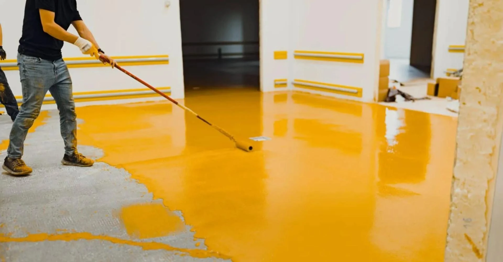 Best Tips for Painting Concrete Floors – Simple DIY Steps