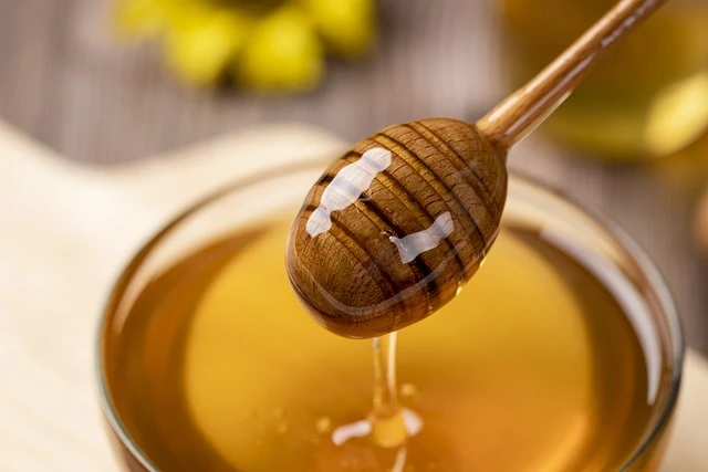 Best Manuka Honey for Immunity and Wellness: Nature's Energy MGO 263+ from Oz Herbs.