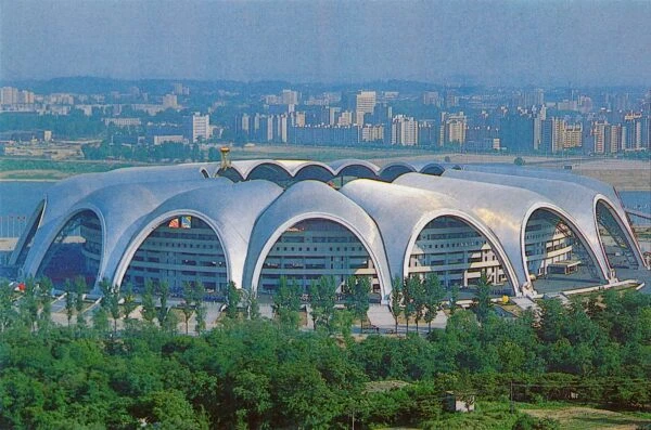 Top sân vận động lớn nhất thế giới NHM bóng đá nên biết