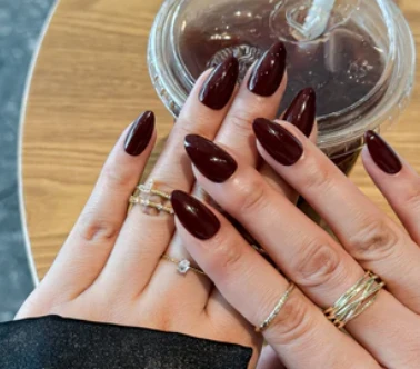 Elevate Your Look with Almond Nails – A Signature Style from Bianco Sue