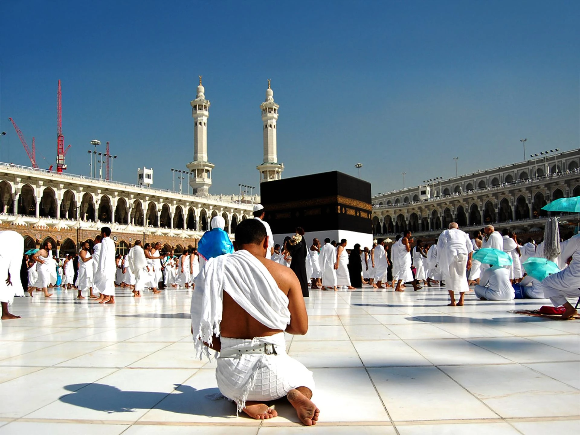Planning a Luxury Umrah? What to Expect from a Premium Package