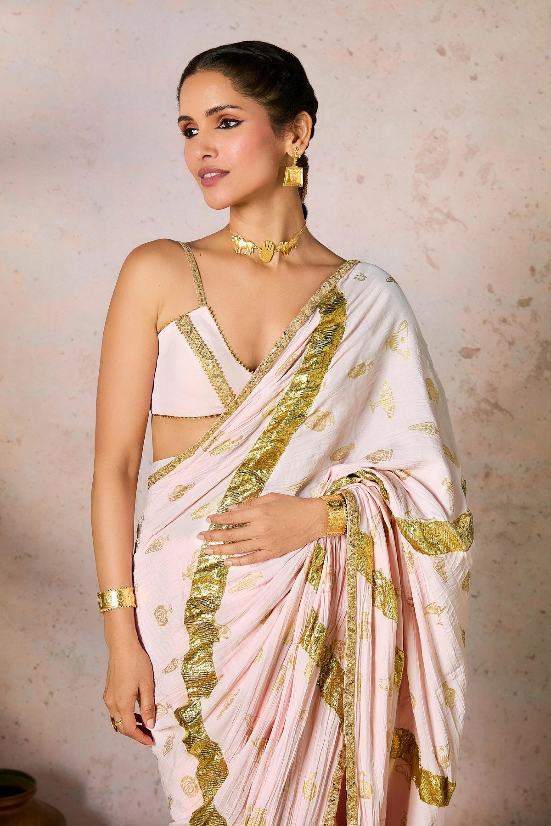 Sarees for Every Occasion: Perfect Styles for Weddings, Parties, and More