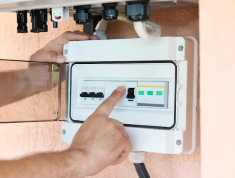 Unstable Voltage in Your Villa? Solutions From an Electrician in Dubai