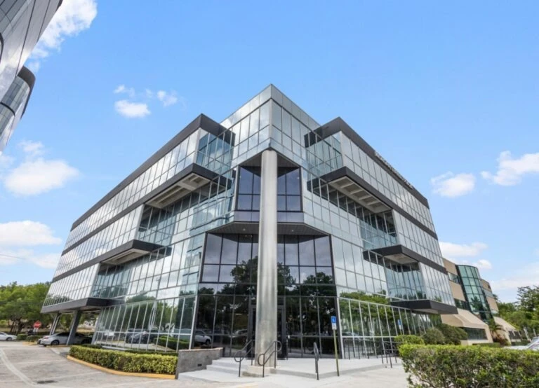 Structured Solutions That Elevate Homes and Commercial Spaces