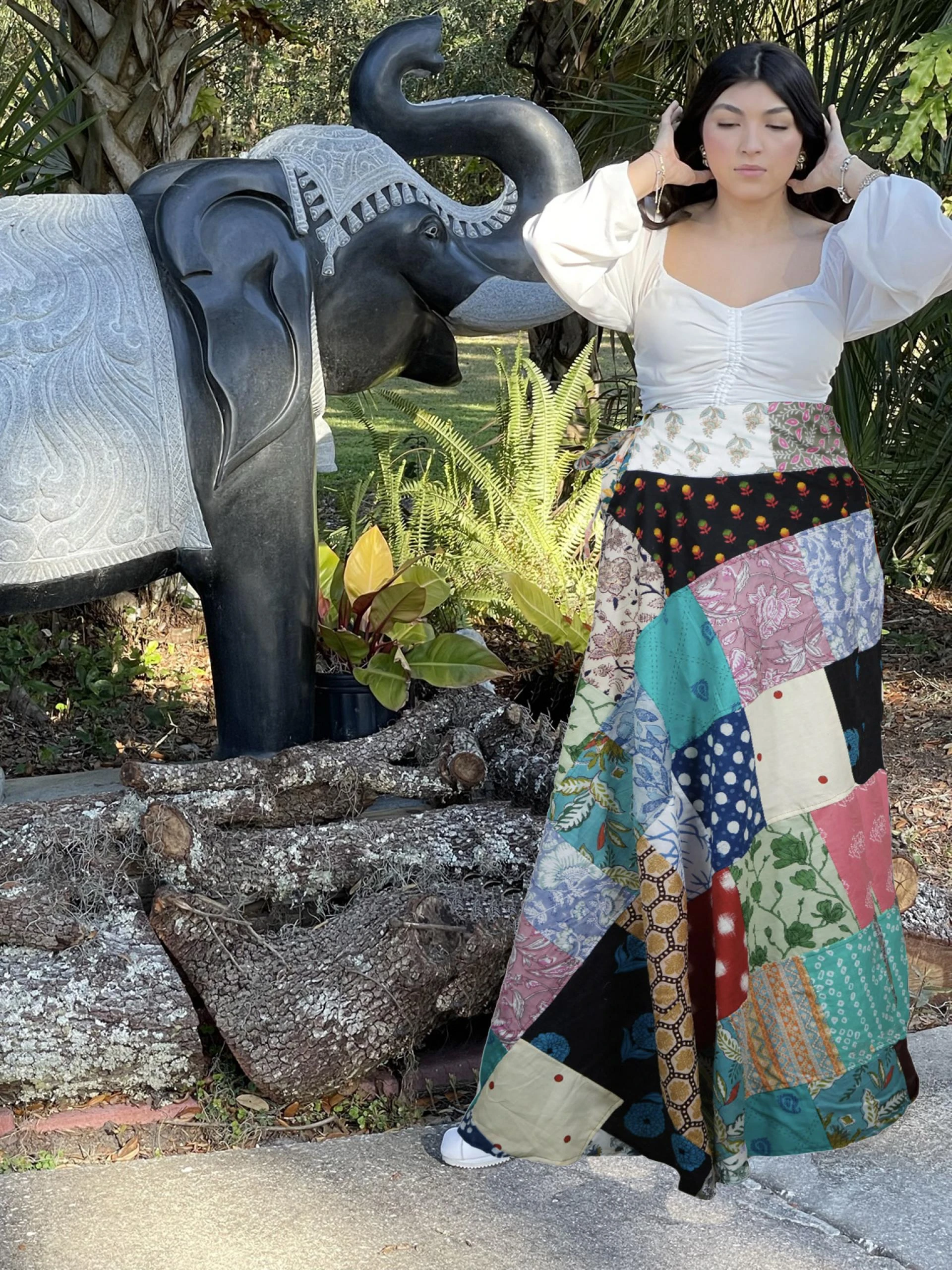 Resort Life Style: Effortless Elegance in Kaftans & Skirts