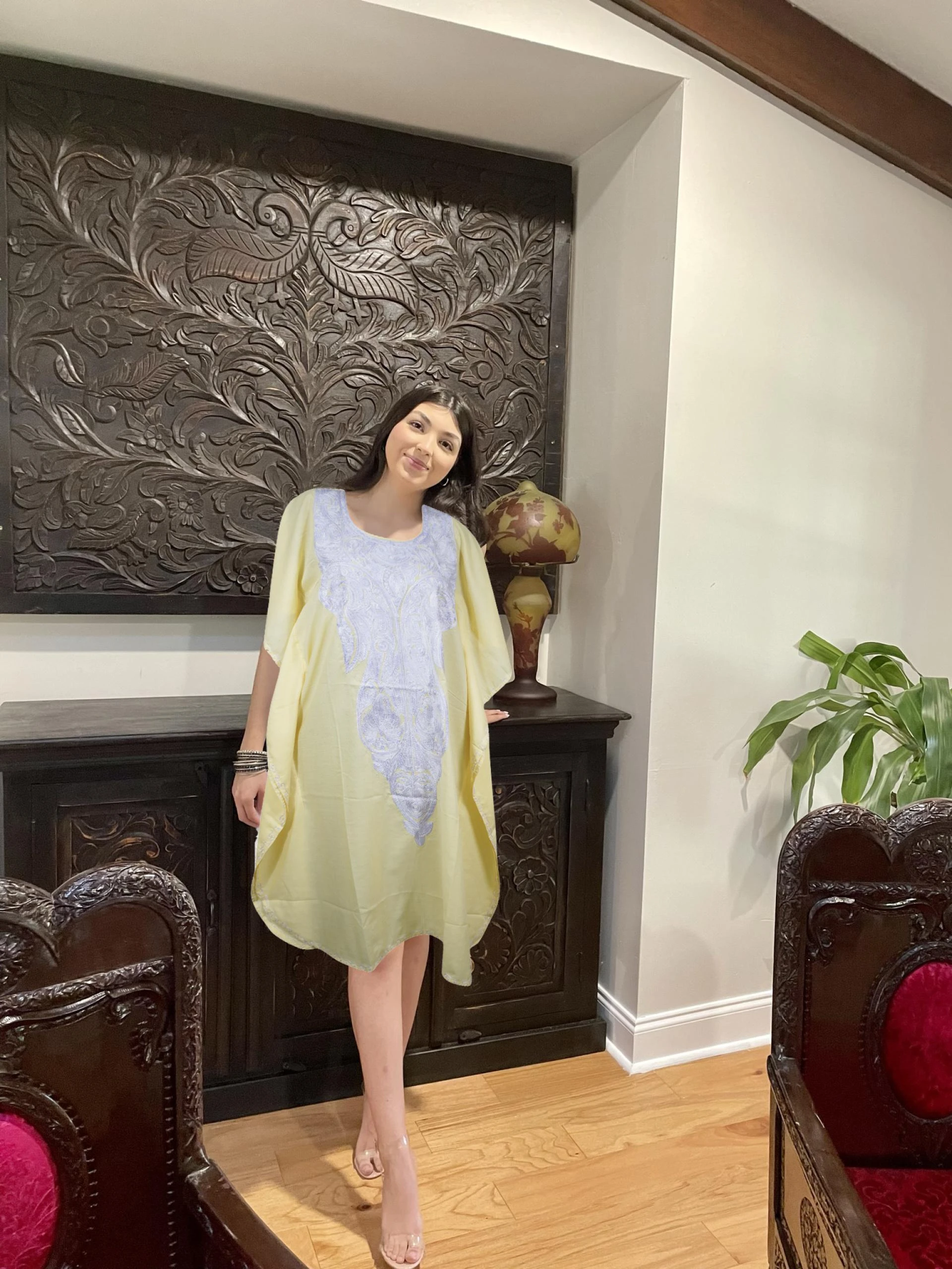 Resort Life Style: Effortless Elegance in Kaftans & Skirts