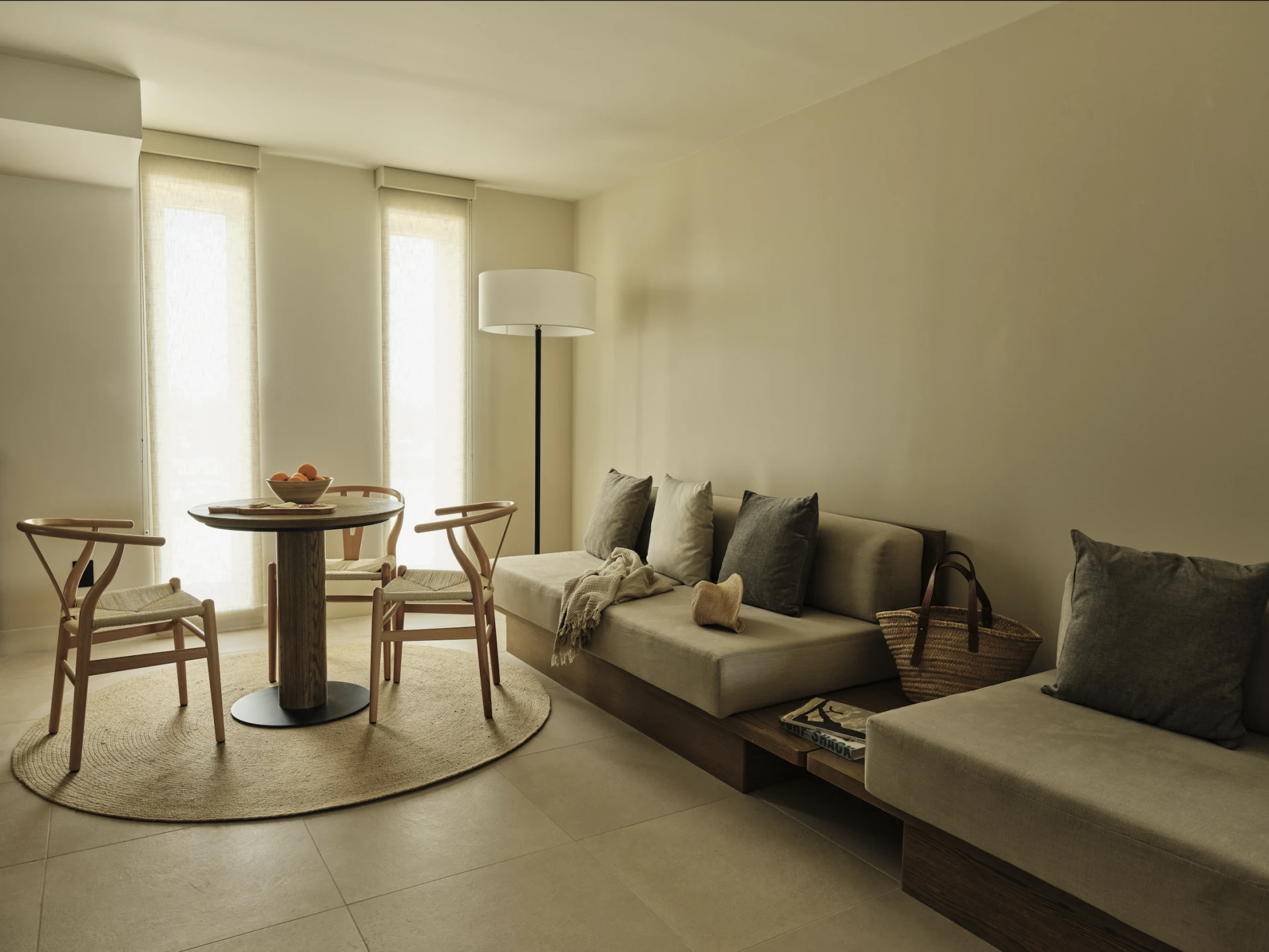 Romantic Getaways: The Best Hotel Rooms in Daytona Beach Florida for Couples 