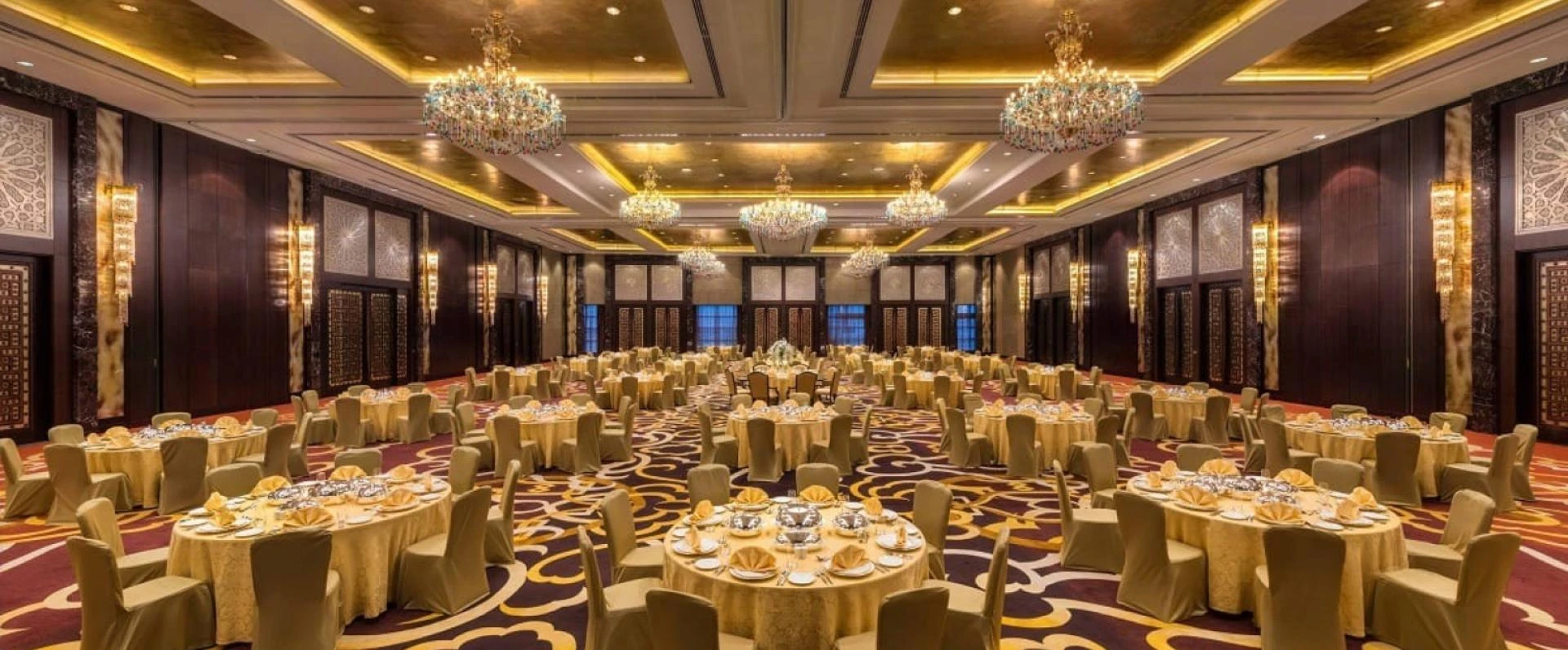 Top Luxury Banquets in Noida for Memorable Celebrations