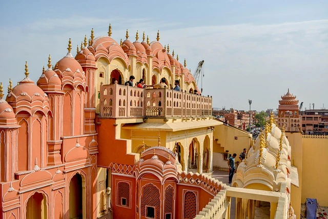 Top Cultural Attractions in Jaipur for Rajasthani Vibes