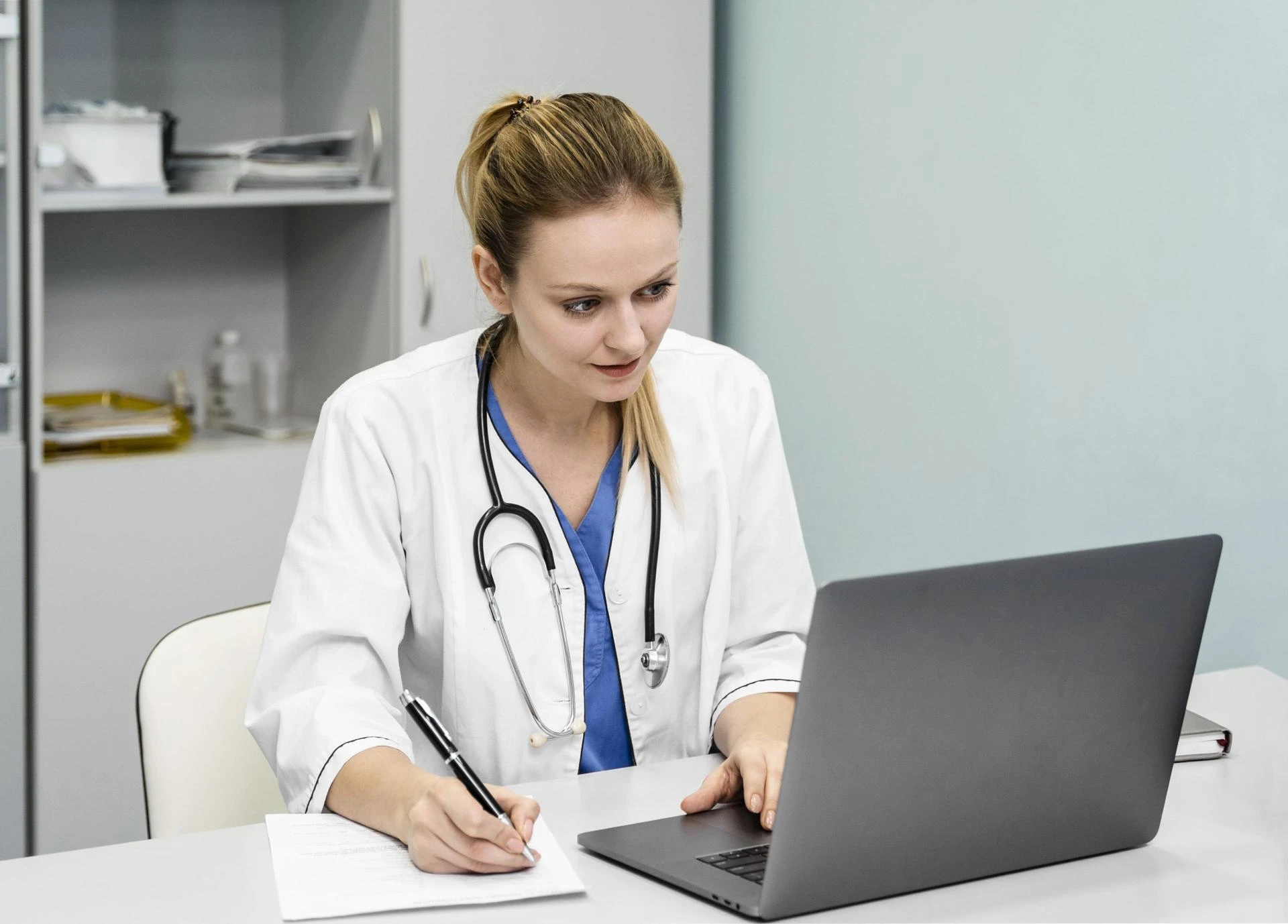 The Role of Professional Credentialing Service in Modern Healthcare