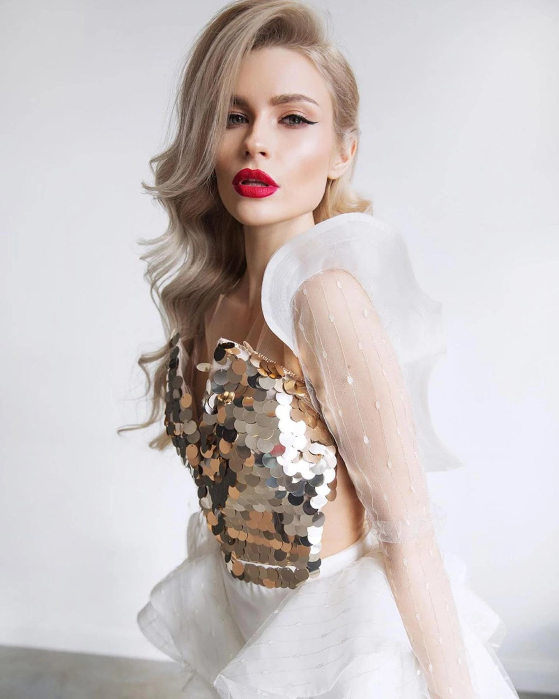10 Most Romantic Bridal Gowns with Floral Lace Touches