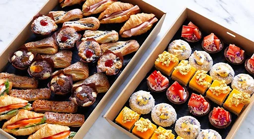 Why Breakfast Platter Catering Is Perfect for Corporate Meetings