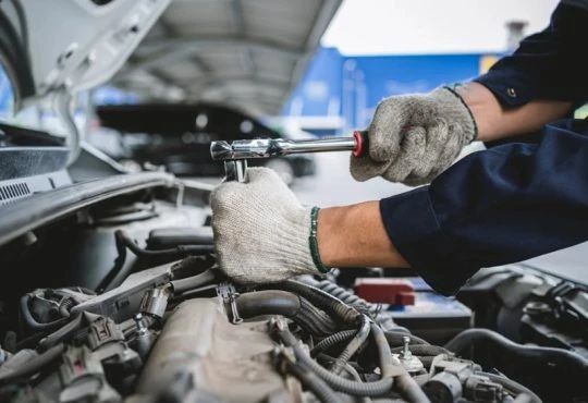 How Gentry Automotive Montgomery, TX, Keeps Drivers Road-Ready With Smart Diagnostics?