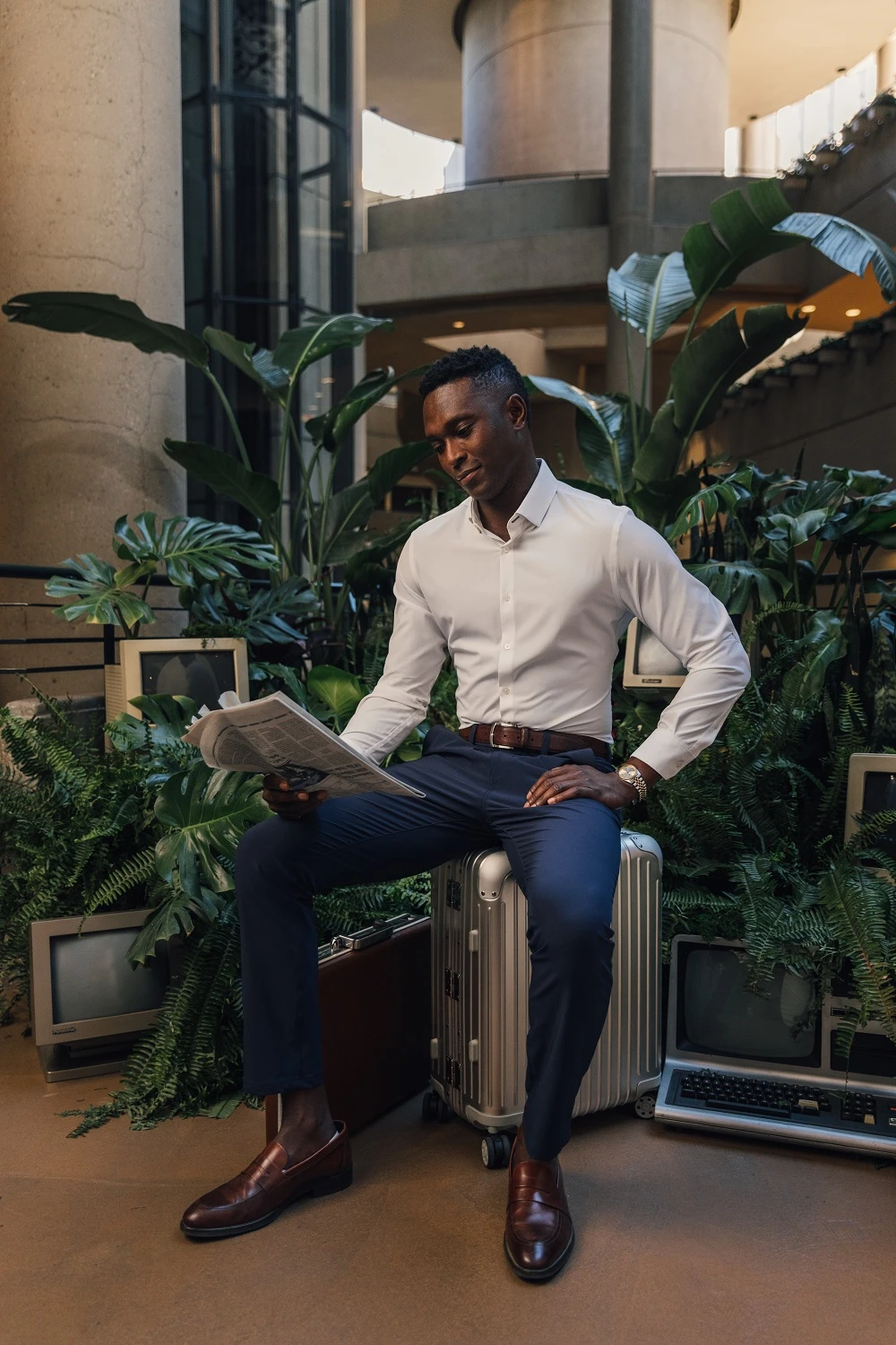 Fall Styles Men Can Wear While the Weather Is Still Warm